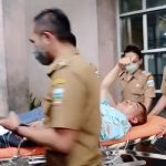 Rudy Gunawan ketika keluar dari ruang ICU rumah sakit Rudy Gunawan ketika keluar dari ruang ICU rumah sakit