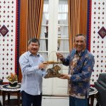 Bupati Garut Rudy Gunawan menerima kunjungan Direktur PTPN VIII Bupati Garut Rudy Gunawan menerima kunjungan Direktur PTPN VIII
