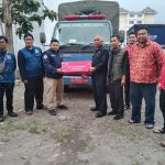 Yudha Puja Turnawan, Anggota DPRD Garut mengunjungi lokasi gempa dan memberikan sejumlah bantuan Yudha Puja Turnawan, Anggota DPRD Garut mengunjungi lokasi gempa dan memberikan sejumlah bantuan