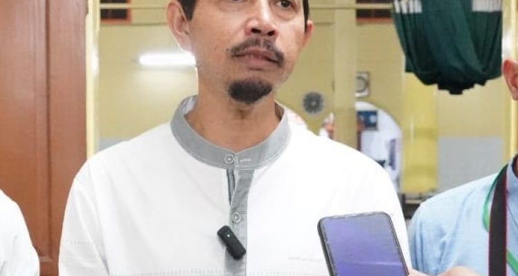 BAZNAS Kabupaten Garut Tetapkan Zakat Fitrah Uang Sebesar 35 Ribu Rupiah Per Jiwa BAZNAS Kabupaten Garut Tetapkan Zakat Fitrah Uang Sebesar 35 Ribu Rupiah Per Jiwa