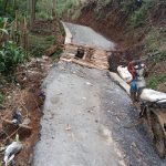 kades Pasirwangi Bangun Jalan kades Pasirwangi Bangun Jalan