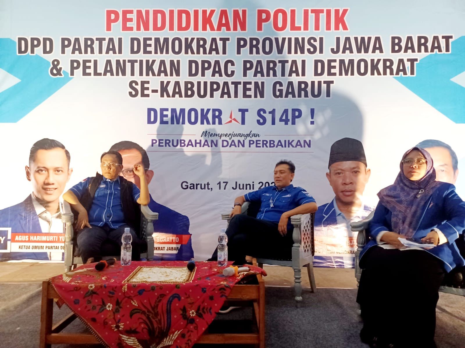 DPD Demokrat Jabar Gelar Pelantikan dan Pendidikan Politik kepada Pengurus DPAC di Kabupaten Garut