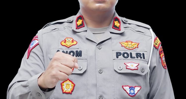 KOMPOL MANGKU ANOM KOMPOL MANGKU ANOM