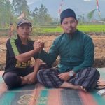 Ust Kusnadi dan Warga